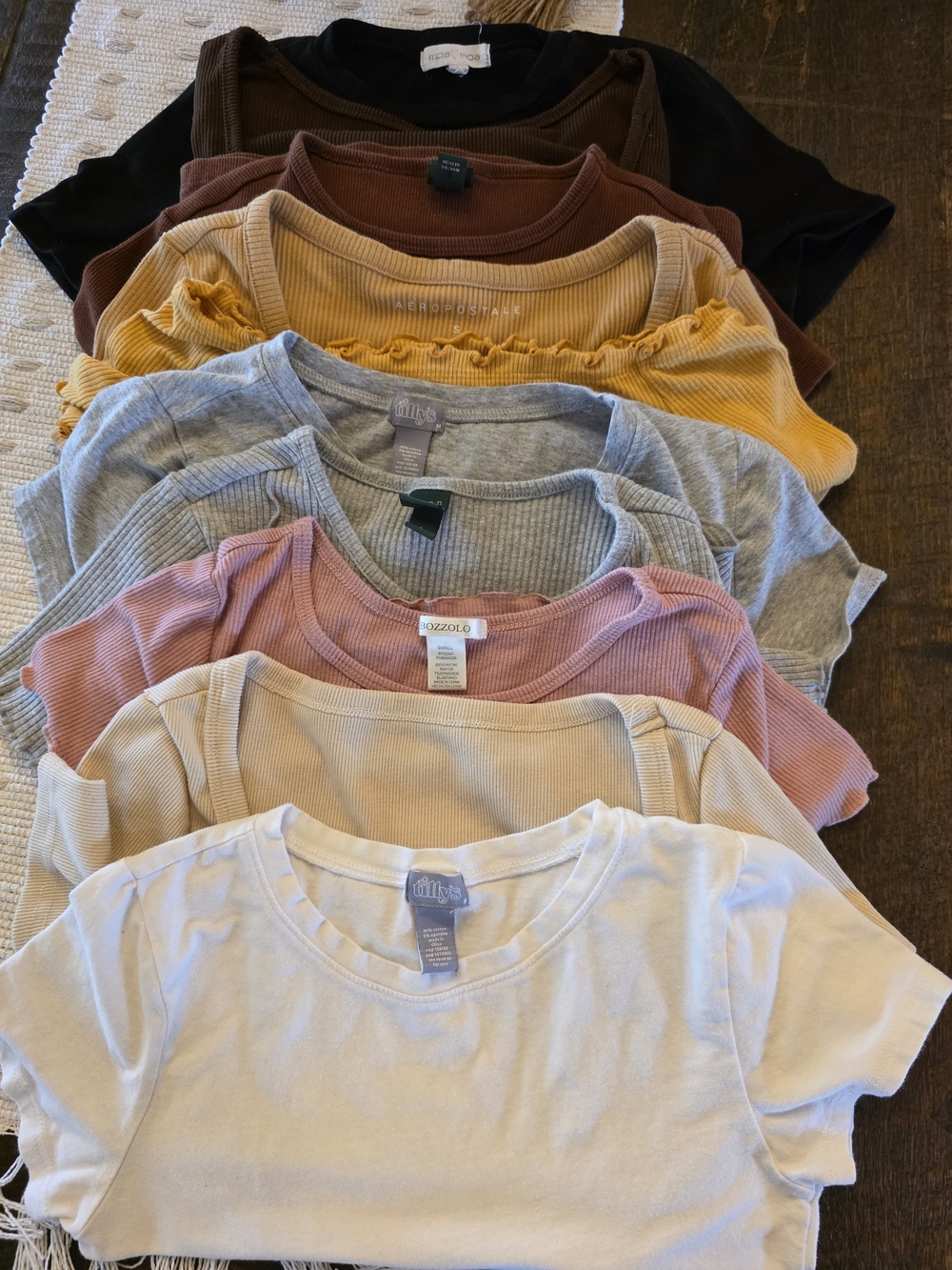 Women’s Lot Capsule Basic Tees Xs